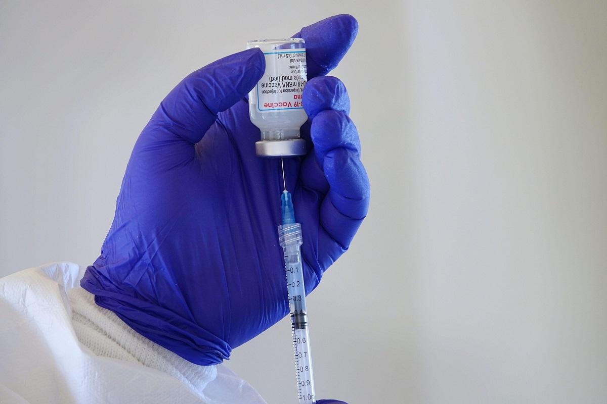 Peste 62.000 de persoane au fost vaccinate cu serul de la Pfizer, în ultimele 24 de ore