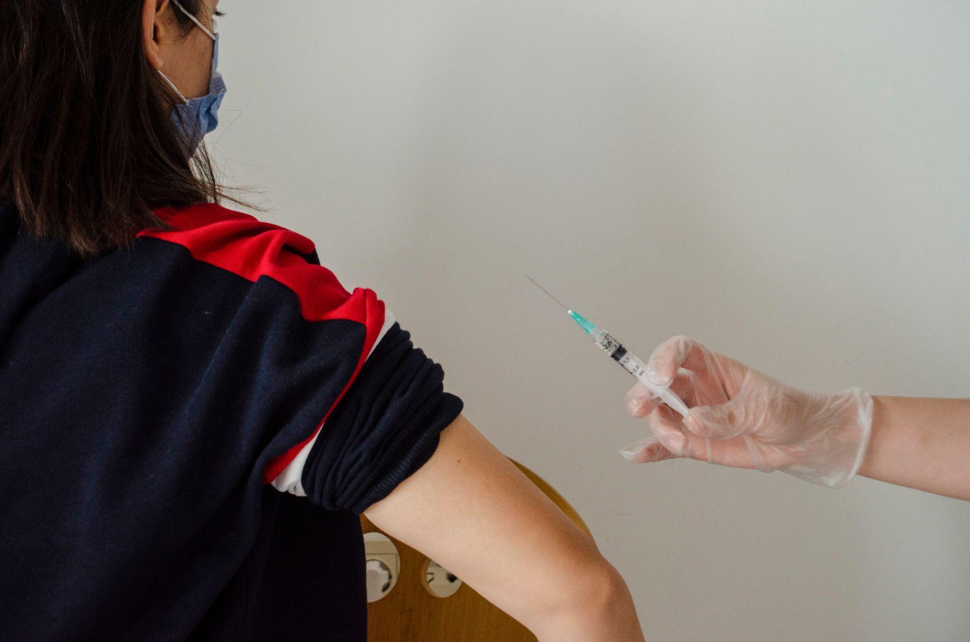 Vaccinul Pfizer a obţinut rezultate bune în testele pe copii