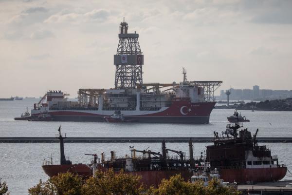 10 amirali în rezervă, arestați pentru că au criticat ”planul nebun” al lui Erdogan la Marea Neagră. Ce vrea să construiască liderul turc