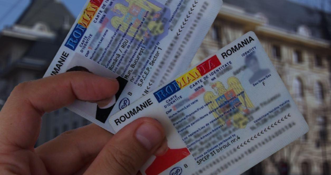 Cartea electronică de identitate, de dimensiuni comparabile cu ale unui card bancar, va putea stoca și semnătura digitală