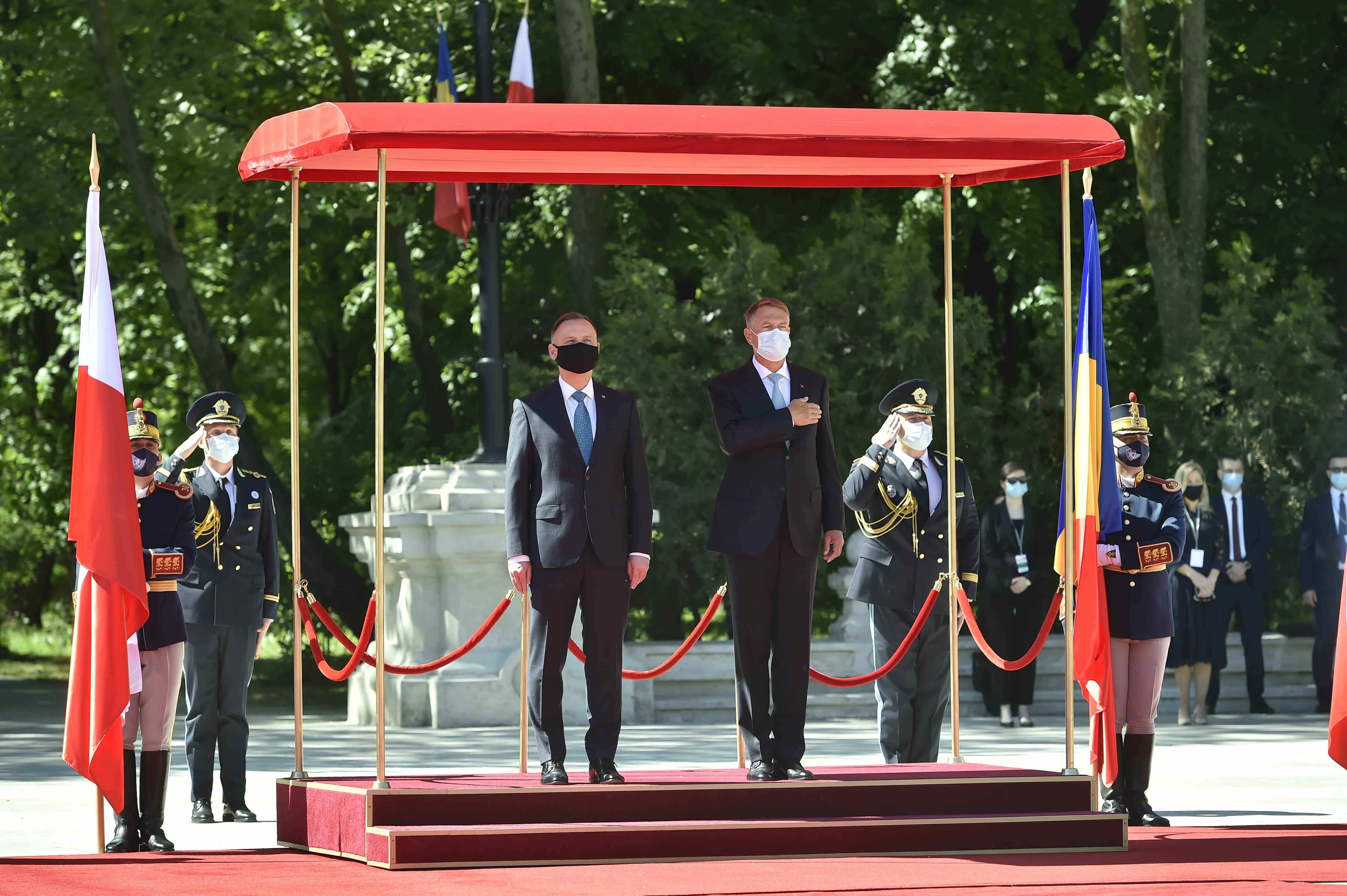 Președinții Klaus Iohannis și Andrzej Duda, la București Președinții Klaus Iohannis și Andrzej Duda, la București