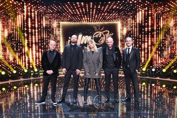 Gala Premiilor iUmor, astăzi, de la 20.30, la Antena 1. Loredana și Delia, moment neașteptat pe scena iUmor