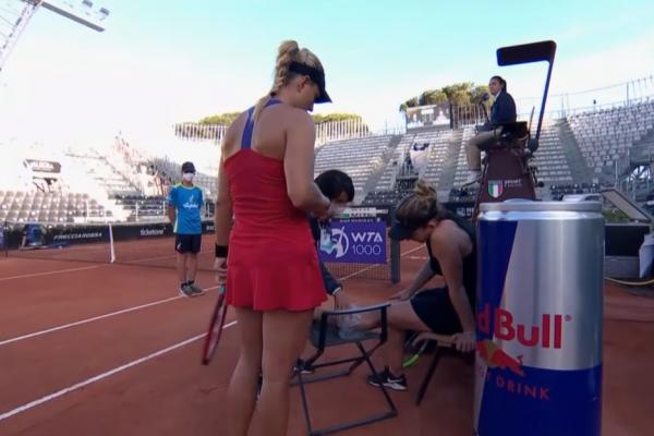 Simona Halep, accidentare serioasă la turneul WTA 1000 de la Roma. Românca a început să plângă de durere