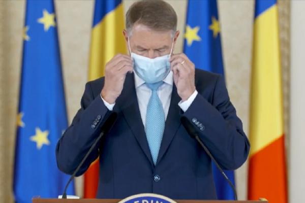 Iohannis a precizat că, în cazul în care toţi participanţii sunt vaccinaţi se renunţă complet la restricţii