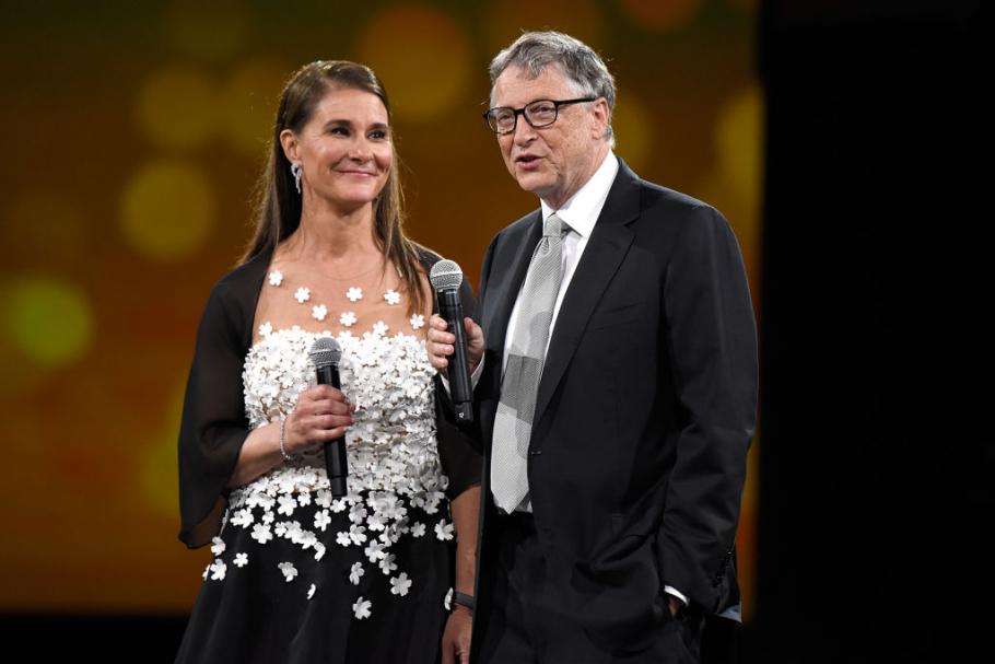 Bill Gates a avut o aventură lungă cu o angajată Microsoft. Dezvăluirile făcute de mai mulți angajați Bill Gates a avut o aventură lungă cu o angajată Microsoft. Dezvăluirile făcute de mai mulți angajați
