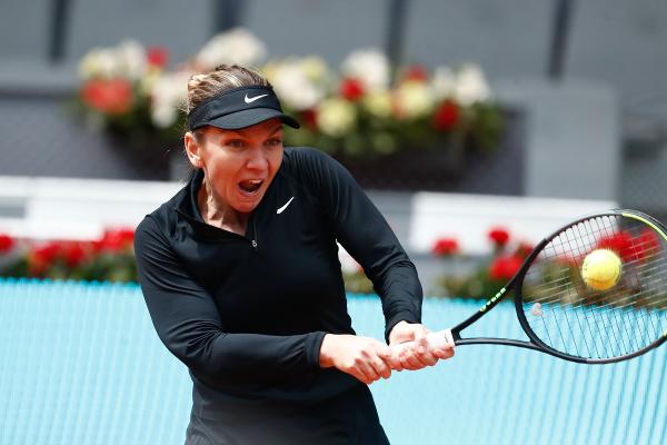 Simona Halep s-a calificat în optimile de finală ale turneului de la Madrid: "E o victorie mare şi sunt foarte fericită"