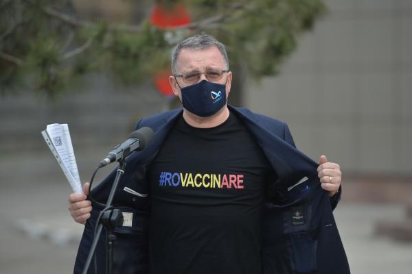 Ministrul Agriculturii, Adrian Oros: ”Am avut COVID-19, o formă destul de gravă, dar m-am vaccinat”
