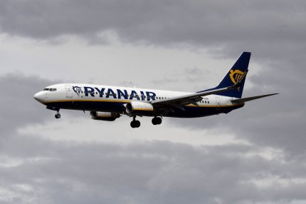 Presupusa conversaţie dintre turnul de control din Minsk şi piloţii Ryanair: ''Aveţi o bombă la bord''