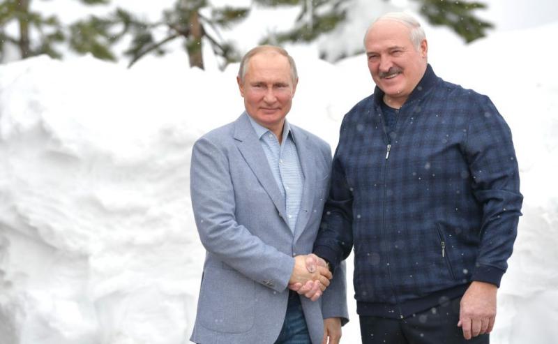 Vladimir Putin și Aleksandr Lukașenko