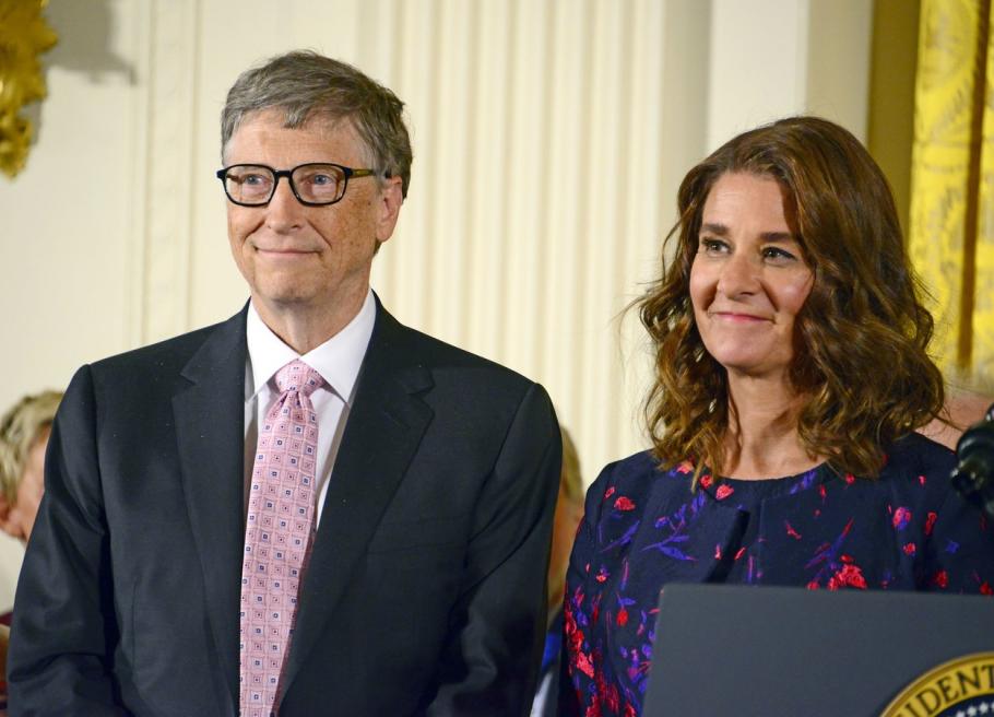 Bill Gates și Melinda Gates divortează. Cei doi pun capăt unui mariaj de 27 de ani Bill Gates și Melinda Gates divortează. Cei doi pun capăt unui mariaj de 27 de ani