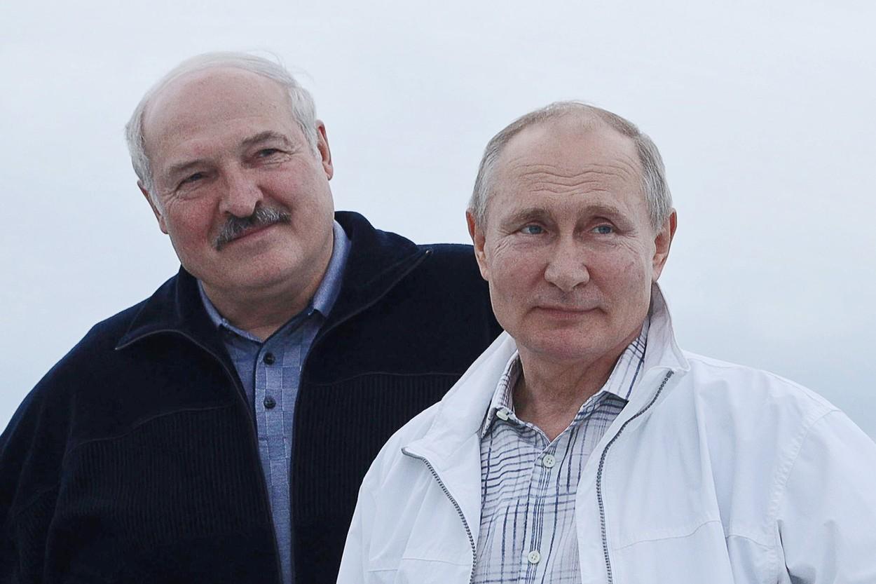 Putin și Lukașenko fac front comun împotriva UE. Cum vrea Moscova să salveze Minskul de sancțiunile europenilor