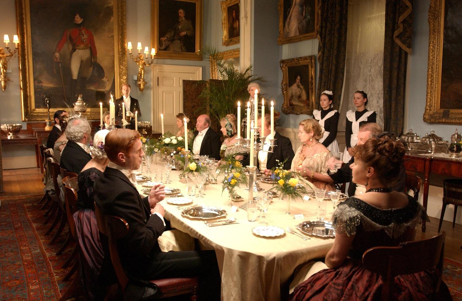 Happy Channel va difuza miniseria Forsyte Saga, în fiecare duminică, de la 20.00 Happy Channel va difuza miniseria Forsyte Saga, în fiecare duminică, de la 20.00
