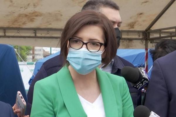 Ioana Mihăilă anunţă că farmaciile vor putea face teste COVID. Ce spune despre raportarea deceselor de coronavirus