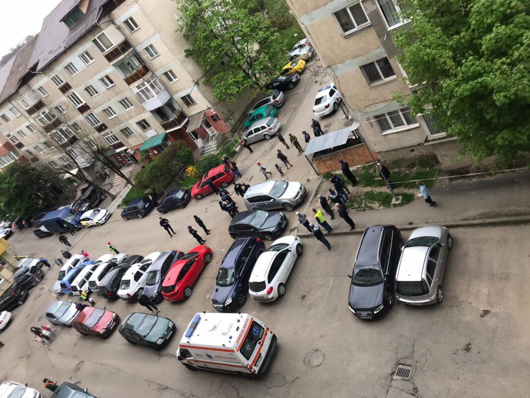Bătaie într-o parcare din Zalău Bătaie într-o parcare din Zalău