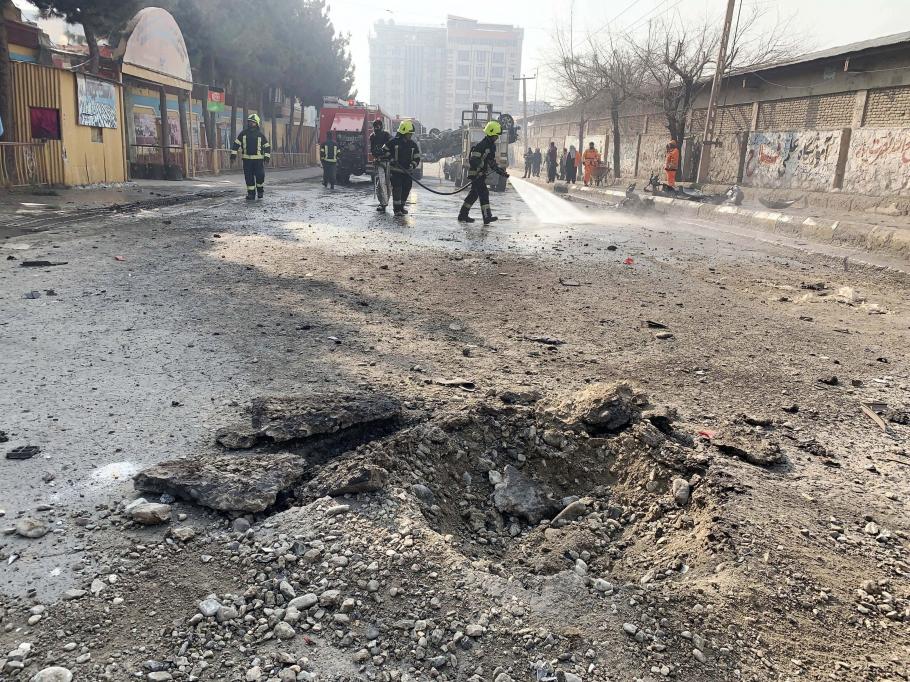 Cel puțin 40 de morți și zeci de răniți după explozii la o școală din Kabul Cel puțin 40 de morți și zeci de răniți după explozii la o școală din Kabul
