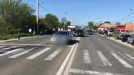 Femeie ucisă pe trecerea de pietoni de un motociclist, la Râmnicu Vâlcea. Bărbatul a fost și el rănit grav