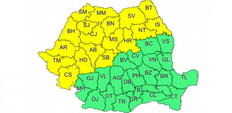 Nu scăpăm de vremea rea! Cod galben pentru mai mult de jumătate din ţară: cum va fi vremea duminică