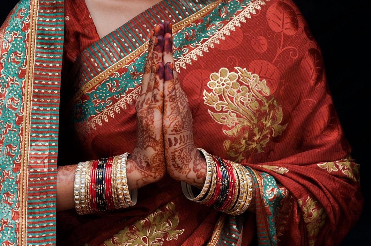 Satul indian unde oamenii se roagă ''zeiței Corona'' ca să-i scape de virus Satul indian unde oamenii se roagă ''zeiței Corona'' ca să-i scape de virus