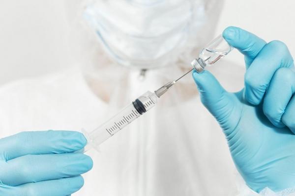 Ilustratie doza vaccin