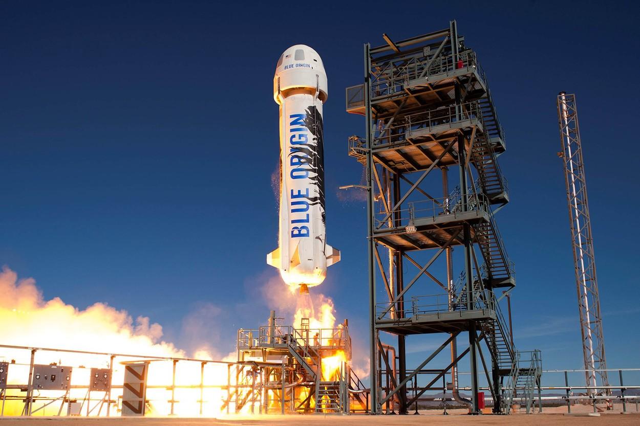 Ofertă câştigătoare de 28 milioane de dolari, pentru o călătorie în spaţiu alături de Jeff Bezos în zborul inaugural al unei nave a Blue Origin Ofertă câştigătoare de 28 milioane de dolari, pentru o călătorie în spaţiu alături de Jeff Bezos în zborul inaugural al unei nave a Blue Origin