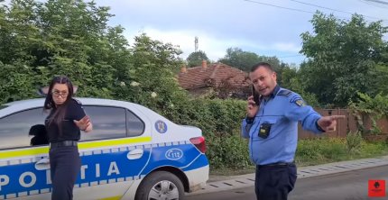 Un activist din Buzău, bătut în timp ce poliţiştii chemaţi la intervenţie se uitau: "Mor cu poliţia lângă mine!" Doar "mascaţii" au reuşit să încheie conflictul