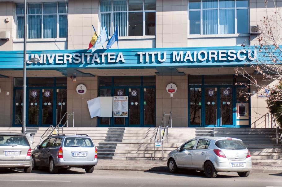 Anchetă la Titu Maiorescu. Conducerea universității suspectată că a vândut ilegal apartamente într-un imobil al instituției Anchetă la Titu Maiorescu. Conducerea universității suspectată că a vândut ilegal apartamente într-un imobil al instituției