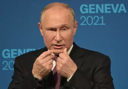 Vladimir Putin a afirmat că Alexei Navalnîi a meritat pedeapsa cu închisoarea Vladimir Putin, declarație de presa la Geneva