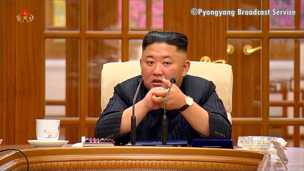 Un pachet de cafea a ajuns să coste 100 de dolari în Coreea de Nord. Kim Jong-Un a avertiza că există un deficit de hrană Un pachet de cafea a ajuns să coste 100 de dolari în Coreea de Nord. Kim Jong-Un a avertiza că există un deficit de hrană