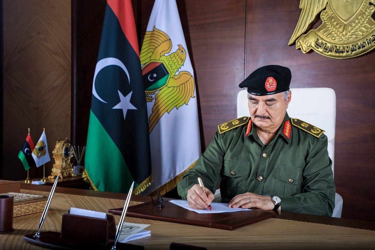Forţele armate loiale generalului Khalifa Haftar au închis graniţa Libiei cu Algeria Forţele armate loiale generalului Khalifa Haftar au închis graniţa Libiei cu Algeria