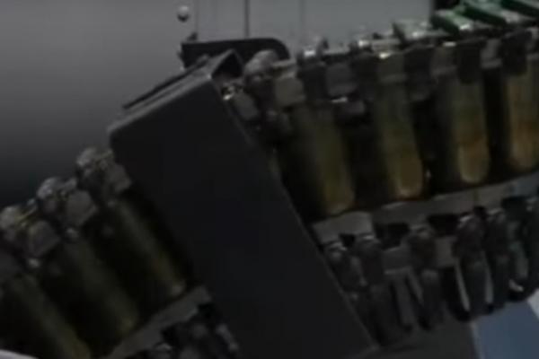 Primele imagini de la bordul HMS Defender: pregătiri intense pentru o confruntare navală. Avertismentul dur al ruşilor: "Dacă nu schimbi cursul, deschid focul"