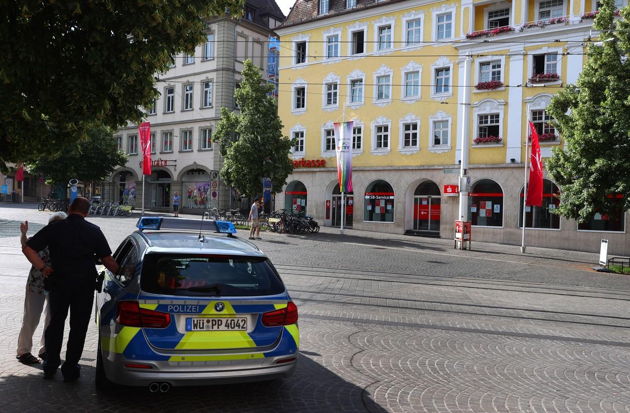 Nou atac cu cuțitul, în Germania. Două persoane au fost rănite de un tânăr, care a reușit să fugă de la locul faptei Nou atac cu cuțitul, în Germania. Două persoane au fost rănite de un tânăr, care a reușit să fugă de la locul faptei