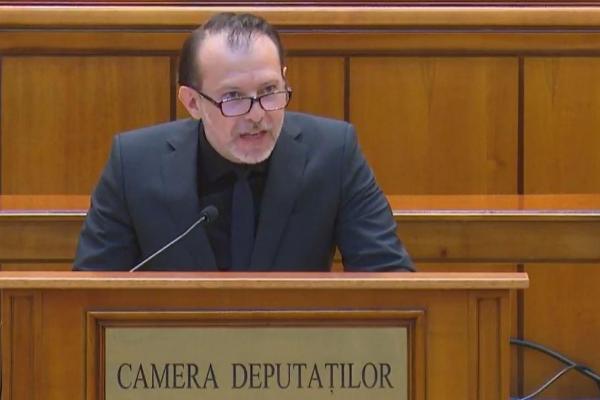 Florin Cîţu, după ce pe Arena Naţională s-a scandat "România, România!" la meciul Franţa - Elveţia: "Trist. Nu ştiu ce se întâmplă, de ce nu mai avem acele echipe de succes"