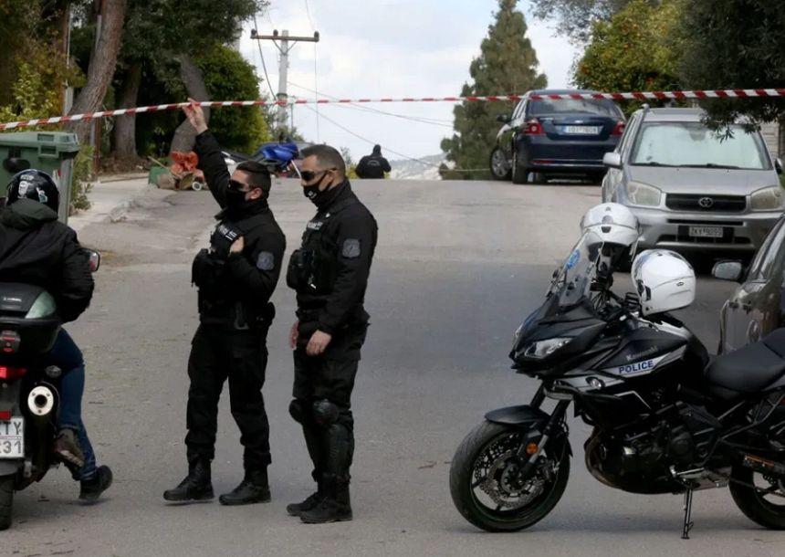 Un bărbat și o femeie au fost împușcați mortal pe insula Corfu. Atacatorul s-a sinucis