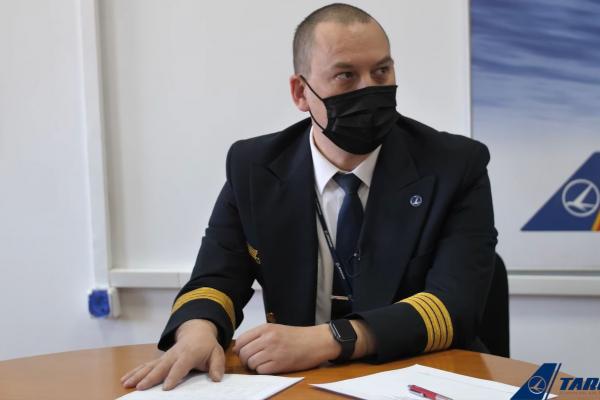 Cătălin Prunariu, în timpul unei ședințe la TAROM