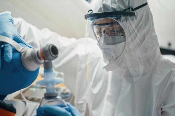 Cazurile de coronavirus din Inonezia, în continuă creştere