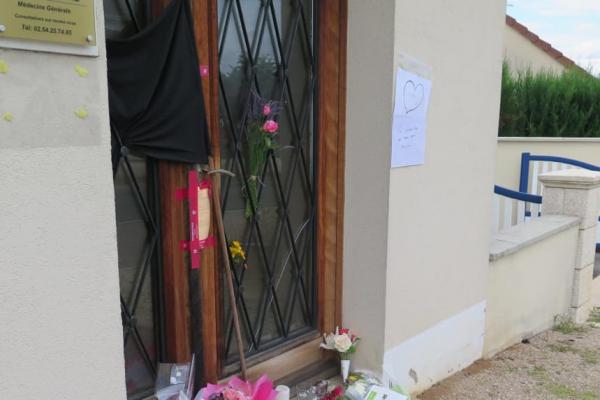 Lacrimi pentru doctorița româncă, găsită moartă în propriul cabinet, în Franța. "Suntem consternați"