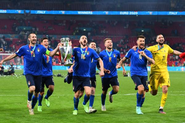 Italienii râd de englezi după ce au cucerit Wembley-ul: „Cei trei lei au fost îmblânziți, i-am transformat în leișori”