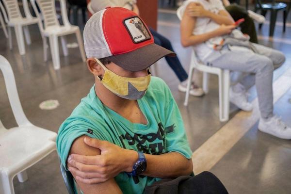 Expert american: O a treia doză de vaccin anti-Covid ar putea creşte riscul apariției unor efecte secundare grave