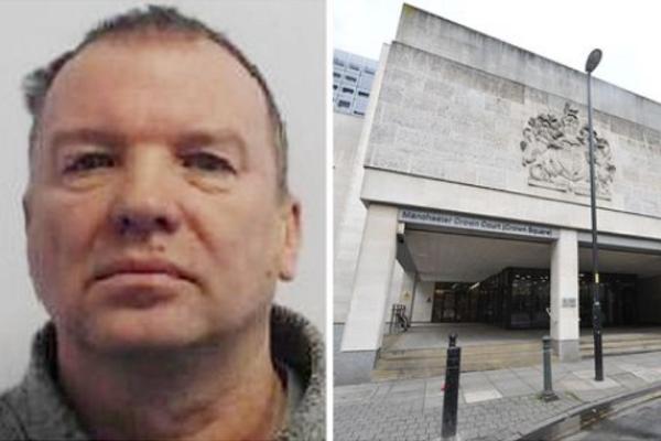 Bătrânul a început să o abuzeze pe elevă când aceasta avea doar 11 ani