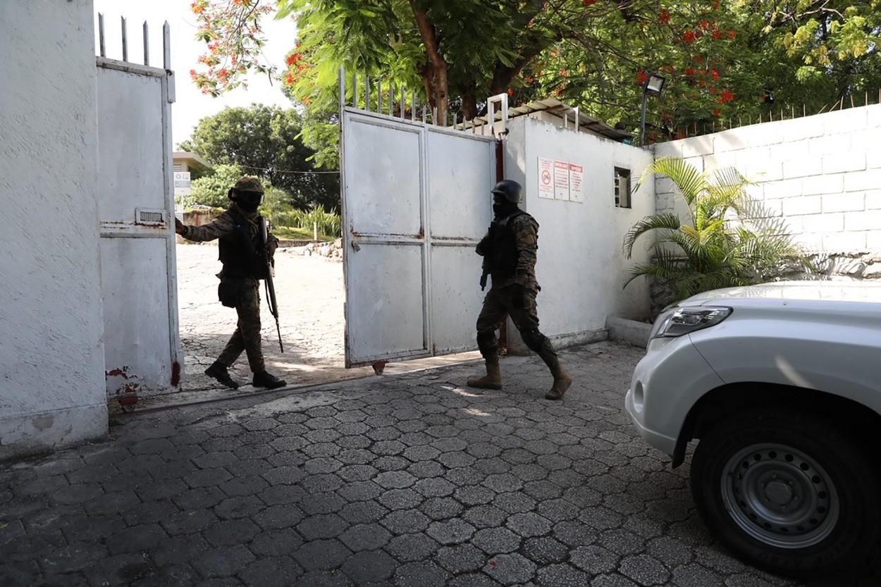 Un fost ofiţer de informaţii, suspectat că ar fi de fapt "creierul" operaţiunii care a dus la asasinarea preşedintelui din Haiti Un fost ofiţer de informaţii, suspectat că ar fi de fapt "creierul" operaţiunii care a dus la asasinarea preşedintelui din Haiti
