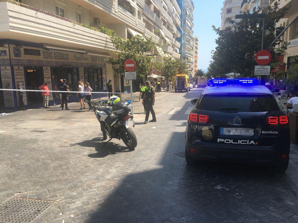 Momente de groază în Spania: o maşină a intrat în mai multe persoane aflate la terase, în Marbella. Sunt cel puţin 10 răniţi - VIDEO Momente de groază în Spania: o maşină a intrat în mai multe persoane aflate la terase, în Marbella. Sunt cel puţin 10 răniţi - VIDEO