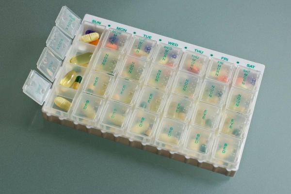 Ministerul Sănătăţii: Lista medicamentelor esenţiale pentru pacienţii din România, aprobată. Circa 1.000 de medicamente esenţiale, decontate 100%