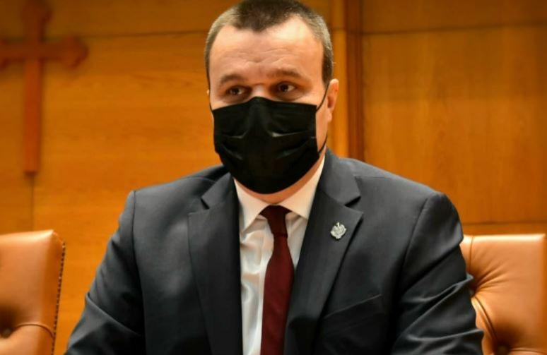 Eugen Pîrvulescu, lider al PNL Teleorman, plasat sub control judiciar. Ar fi făcut presiuni pentru angajarea unor anumite persoane la Ambulanță Eugen Pîrvulescu, lider al PNL Teleorman, plasat sub control judiciar. Ar fi făcut presiuni pentru angajarea unor anumite persoane la Ambulanță