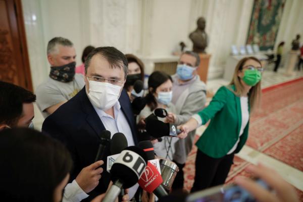 Cristian Ghinea: Este enervant ca miniştrii de la USR PLUS sunt sac de box în campania internă a PNL