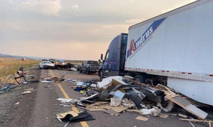 Accident în lanț cu cel puțin șapte morți în SUA, după ce o furtună de nisip a provocat un carambol pe șosea
