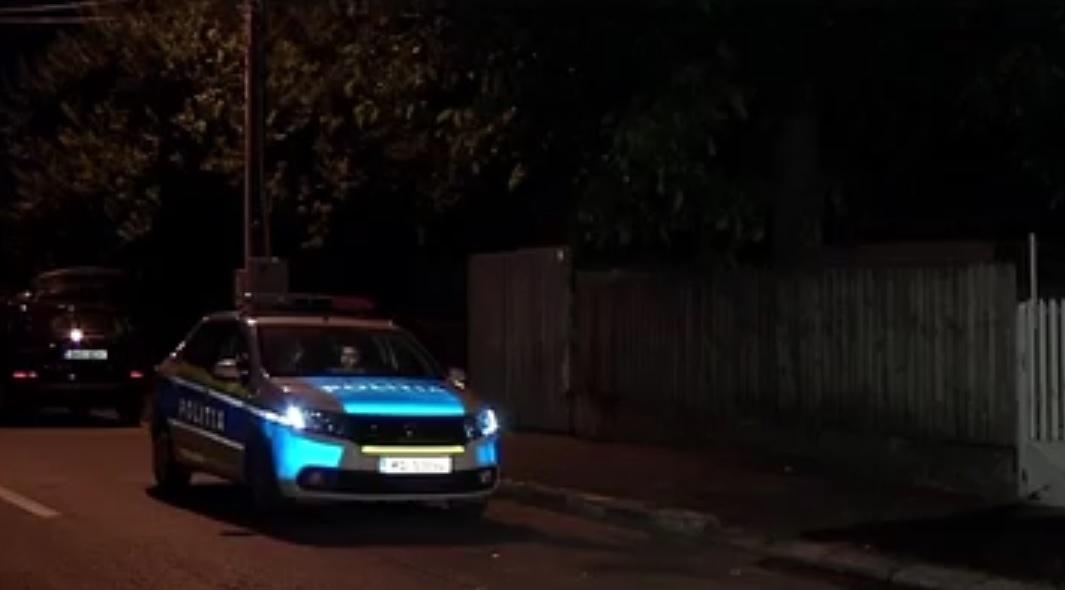 Crimă oribilă la Călăraşi: a băut şi şi-a înjunghiat cumnata. Fiica femeii şi-a sunat disperată tatăl: "Hai, vino acasă, nu e bine mami!"
