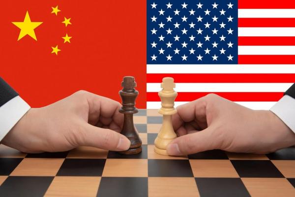 China acuză SUA de crearea unui "inamic imaginar": "De parcă suprimarea dezvoltării Chinei ar rezolva problemele SUA"