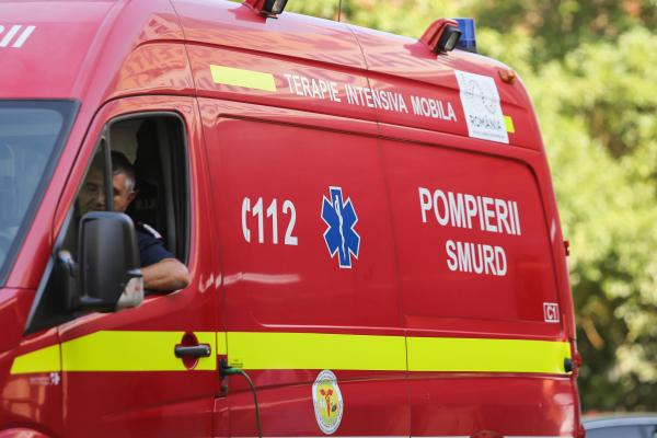 Ambulanță SMURD la Spitalul de Urgență Floreasca