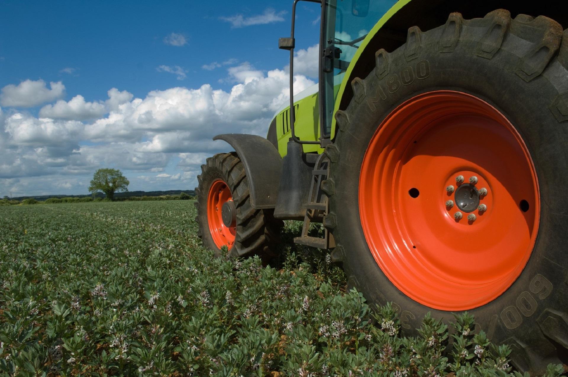 tractor tractor