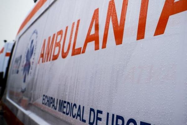 Fetiță de 2 ani, moartă în condiții suspecte la Galați. Părinții spun că s-ar fi înecat, medicii au constatat că era plină de vânătăi